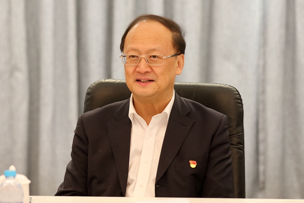 北京市地方税务局局长杨志强参加签约仪式