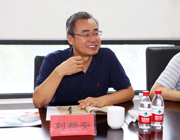 中国财政杂志社党委书记,社长刘新安